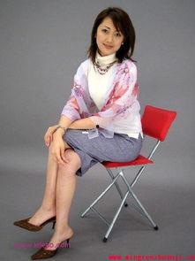 杨惠妍生活照,从生活照看中国女首富的低调魅力