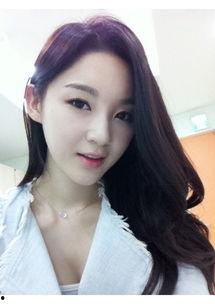 姜敏京图片,光影交织下的魅力女神