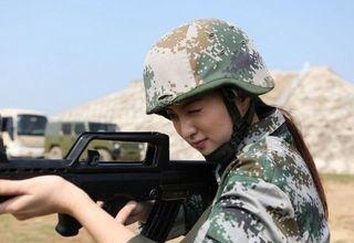 军营女主播