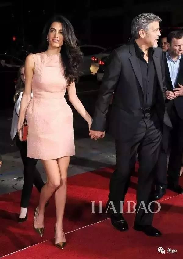 乔治克鲁尼龙凤胎照片,幸福家庭温馨瞬间！